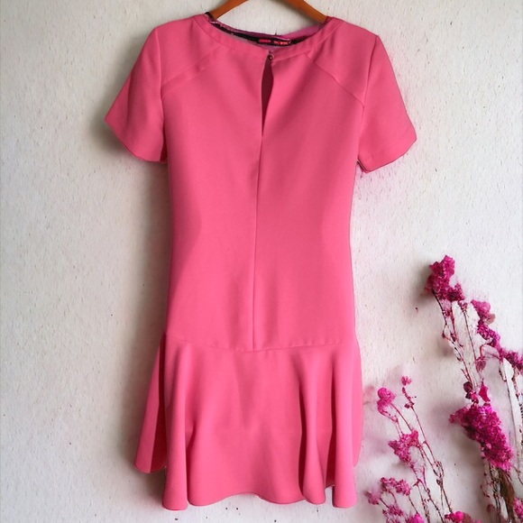 Banana Republic Fuchsia Flounce Dress Size 6 - Picture 5 of 13